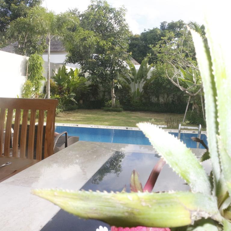 Villa Olivia Jimbaran  Bagian luar foto
