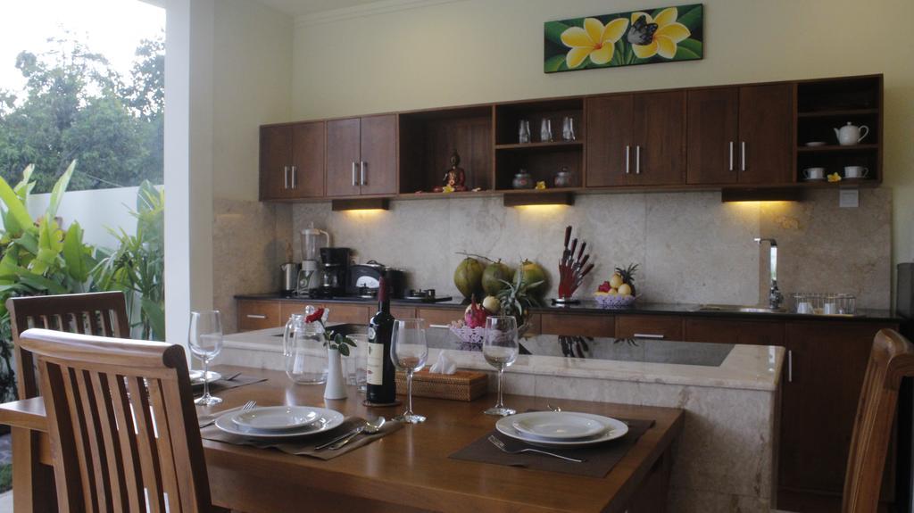 Villa Olivia Jimbaran  Bagian luar foto