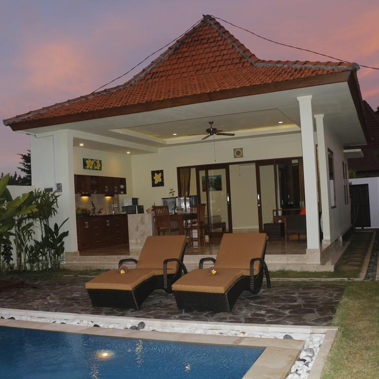 Villa Olivia Jimbaran  Bagian luar foto