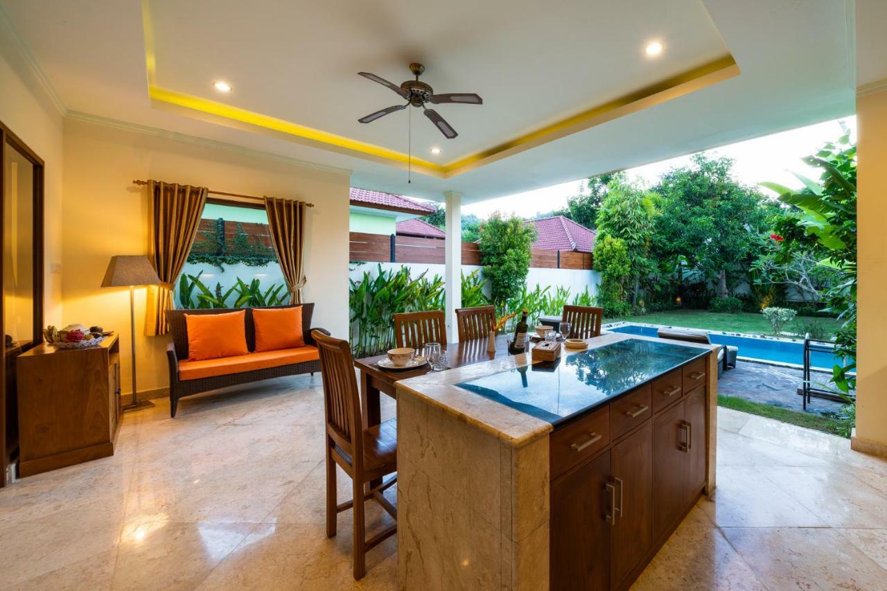 Villa Olivia Jimbaran  Bagian luar foto